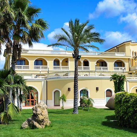רוצ'לה איוניקה Parco Dei Principi Hotel מראה חיצוני תמונה