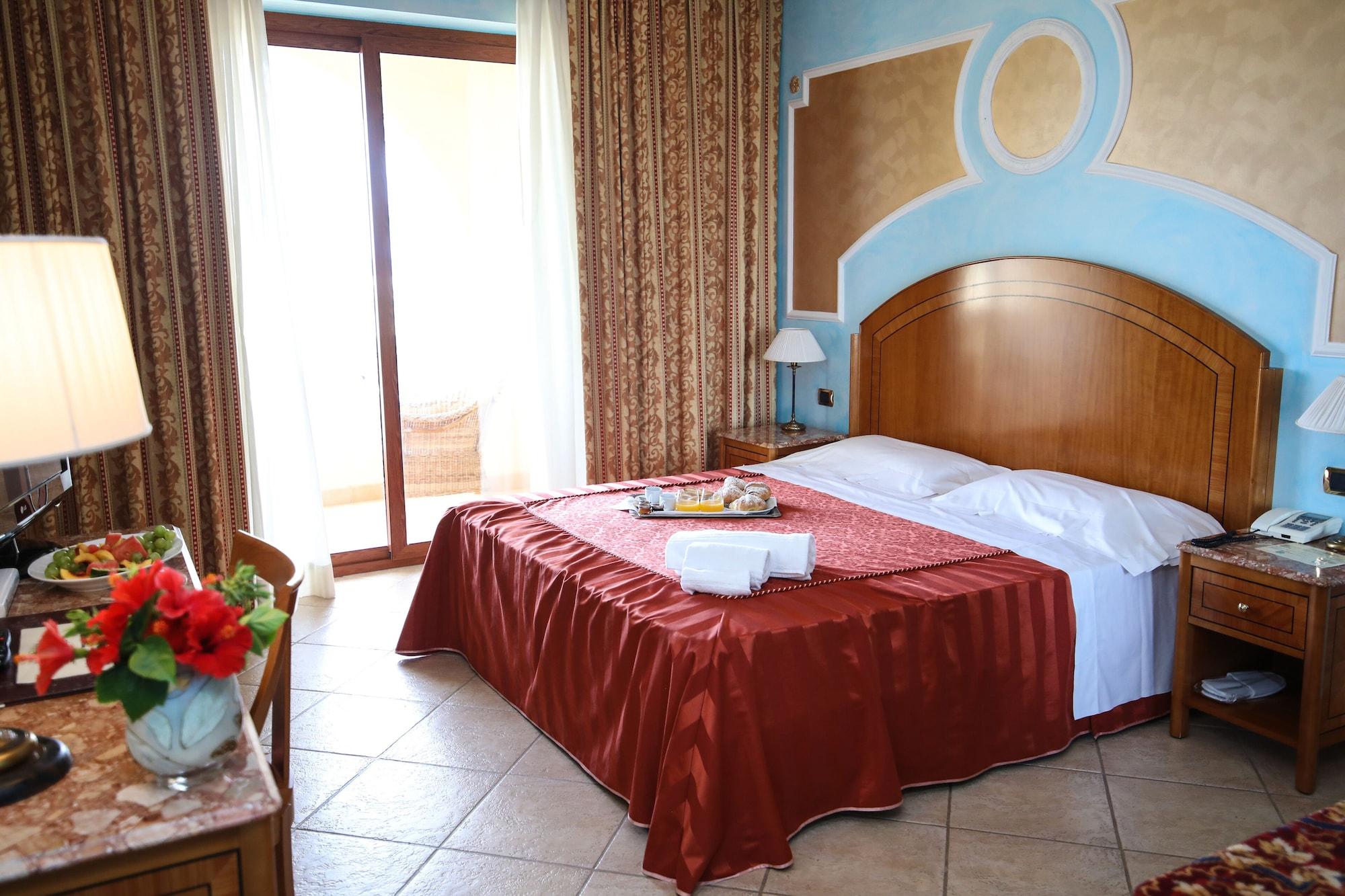 רוצ'לה איוניקה Parco Dei Principi Hotel מראה חיצוני תמונה