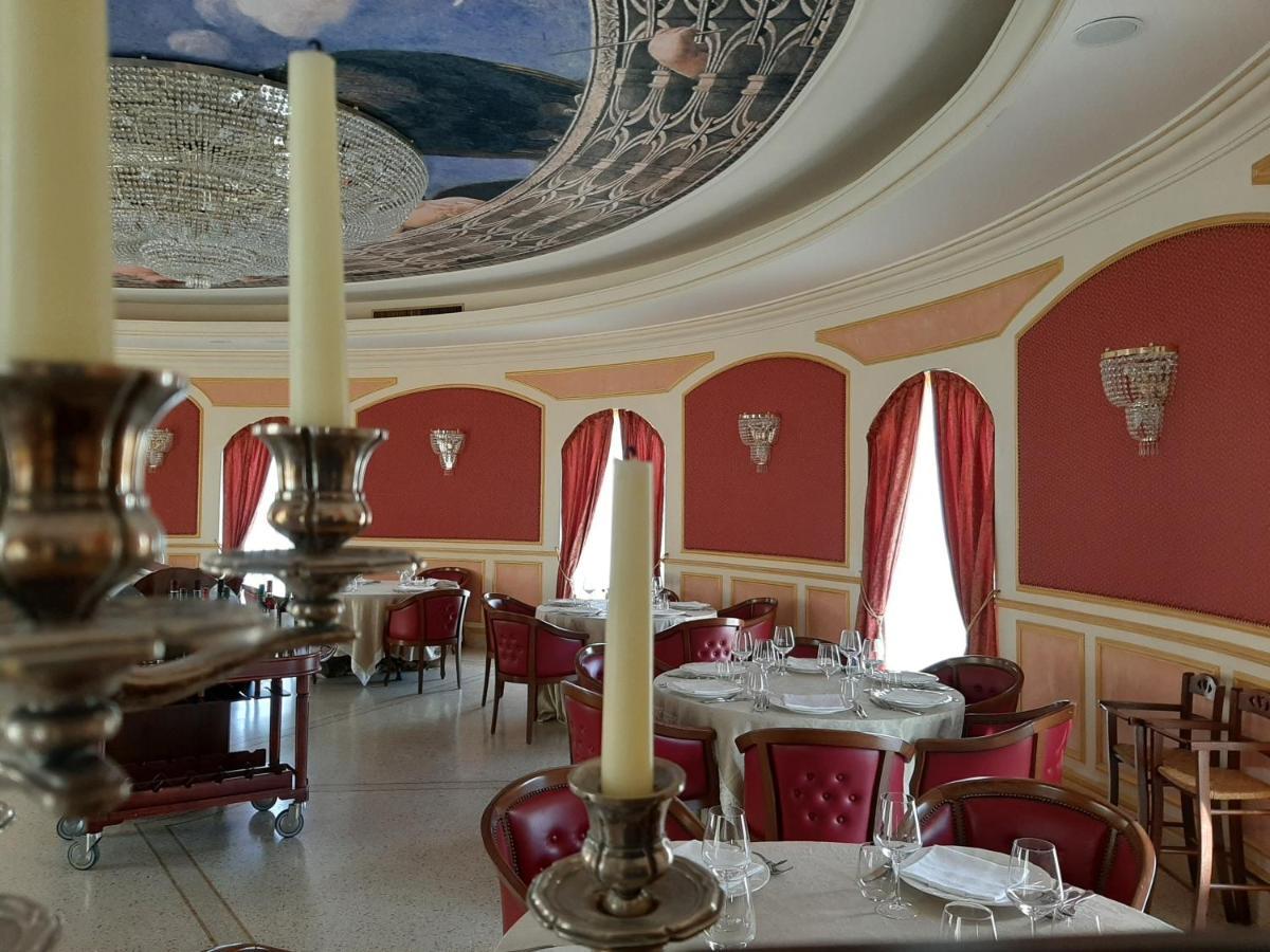 רוצ'לה איוניקה Parco Dei Principi Hotel מראה חיצוני תמונה