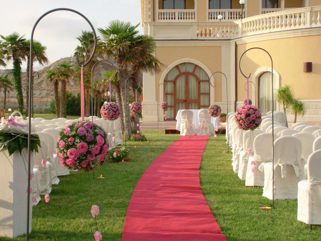 רוצ'לה איוניקה Parco Dei Principi Hotel מראה חיצוני תמונה