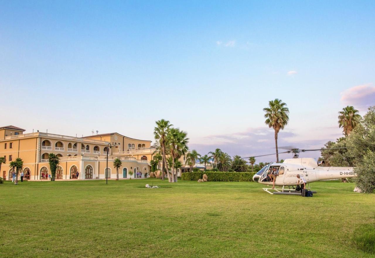רוצ'לה איוניקה Parco Dei Principi Hotel מראה חיצוני תמונה